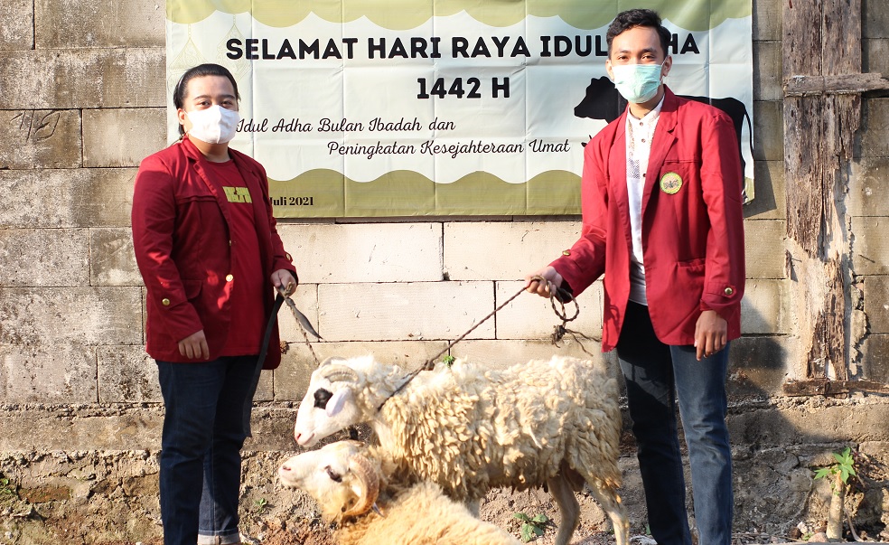 Departemen Agama BEM STTIF Bogor Laksanakan Qurban pada Hari Raya qurban 1442 H (2021)